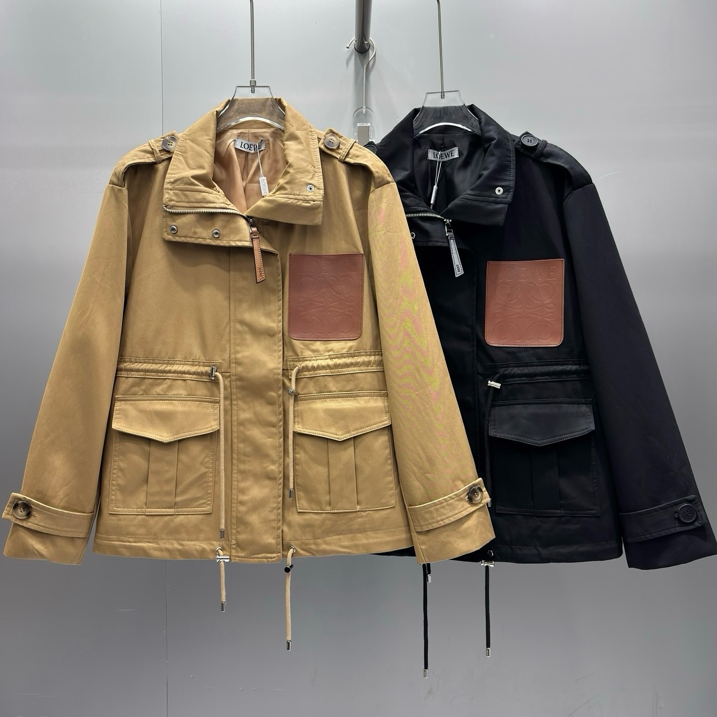 Áo khoác nữ vàng đen nhiều túi Loewe 15