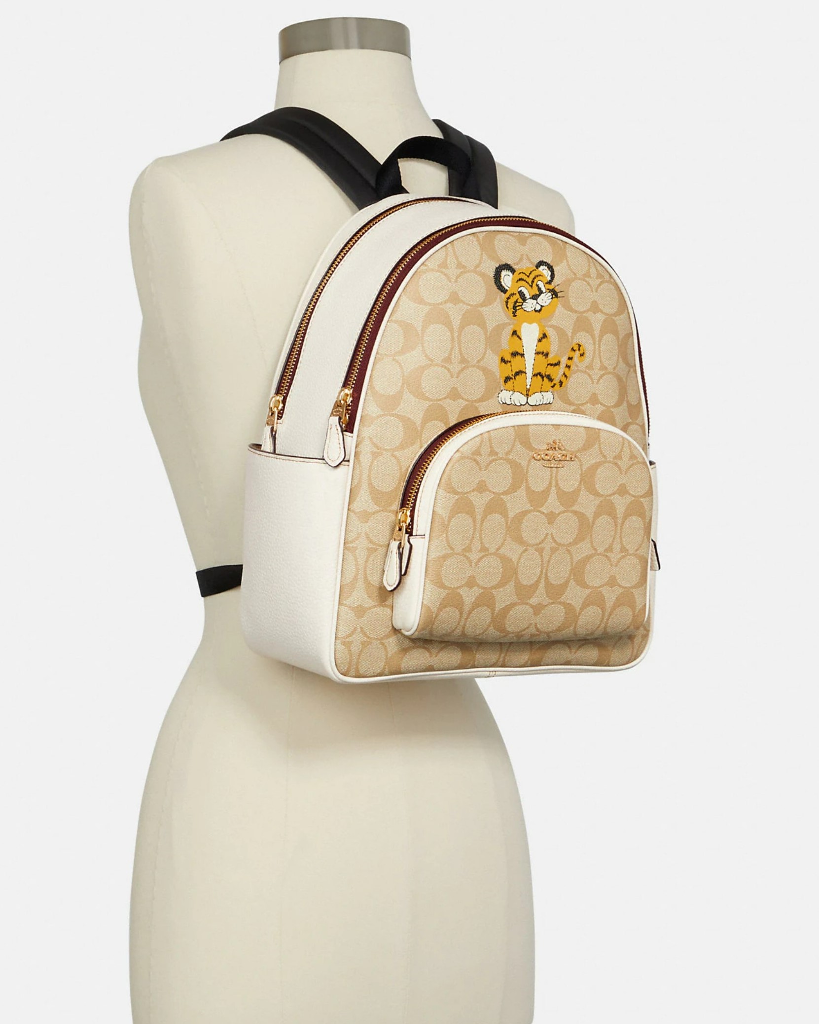 BALO NỮ COACH COURT BACKPACK IN SIGNATURE CANVAS WITH TIGER 5