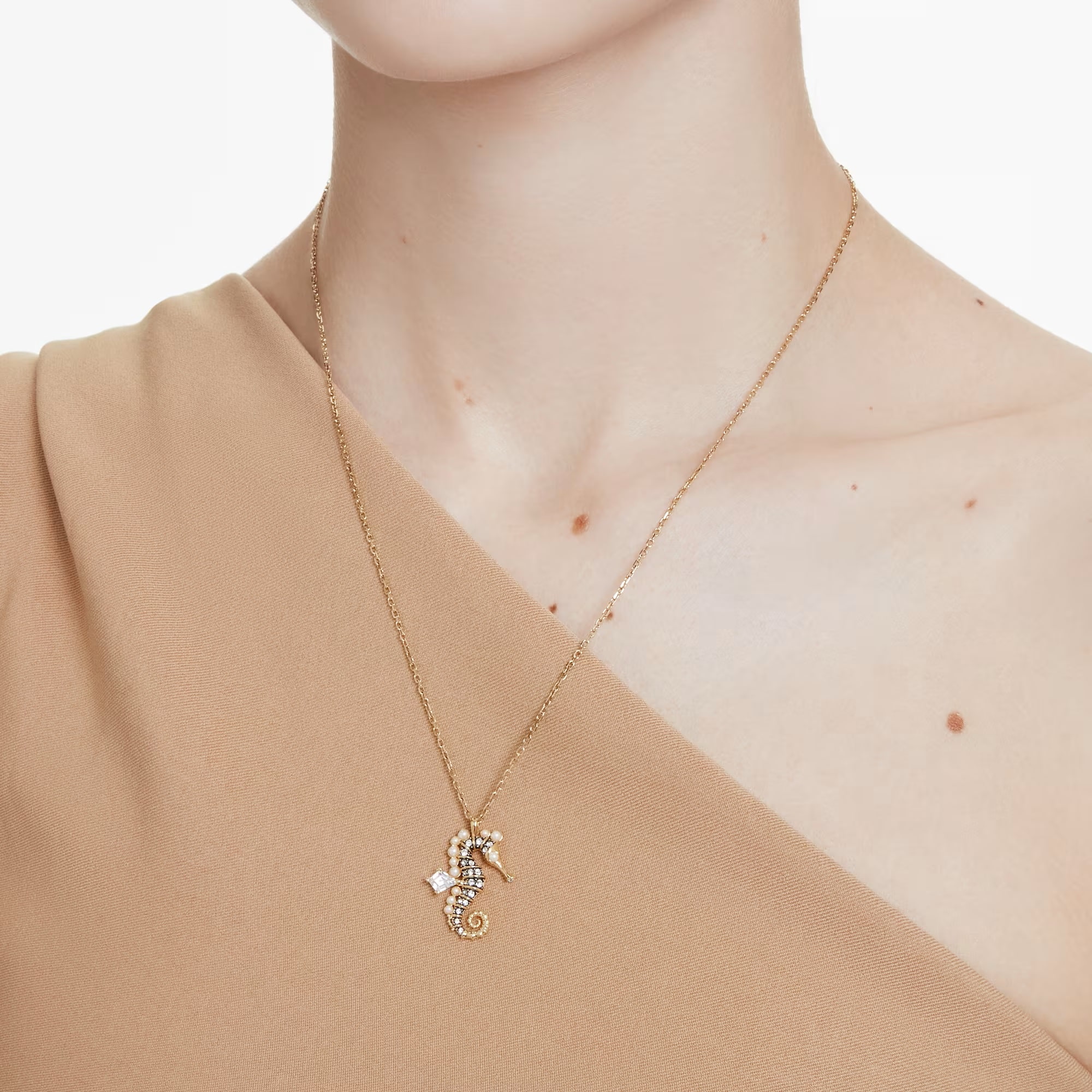 DÂY CHUYỀN SWAROVSKI CÁ NGỰA IDYLLIA PENDANT CRYSTAL PEARLS SEAHORSE WHITE GOLD-TONE PLATED 5690874 1