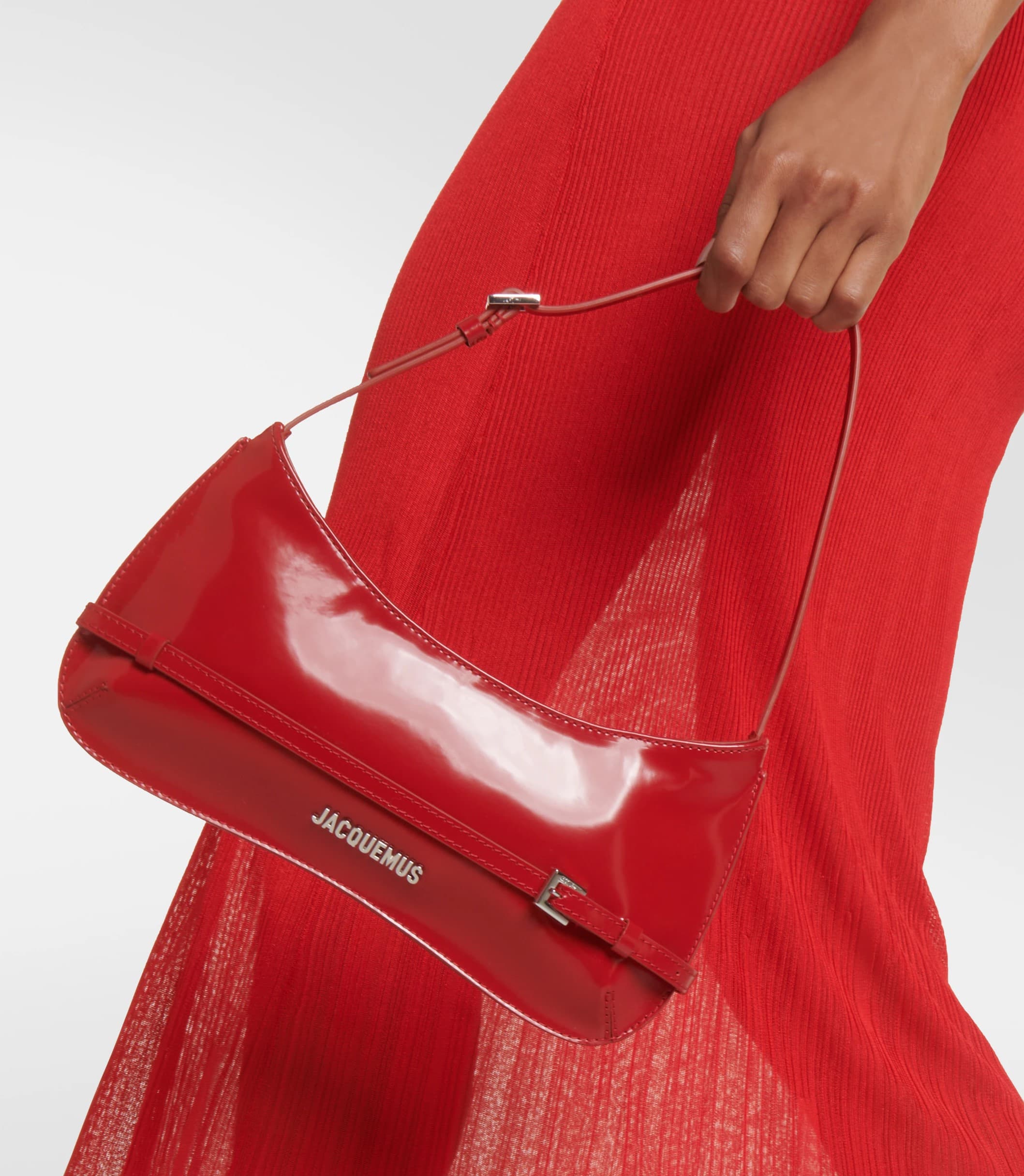 Túi kẹp nách Jacquemus Le Bisou Ceinture Patent Leather Shoulder Bag Red 11