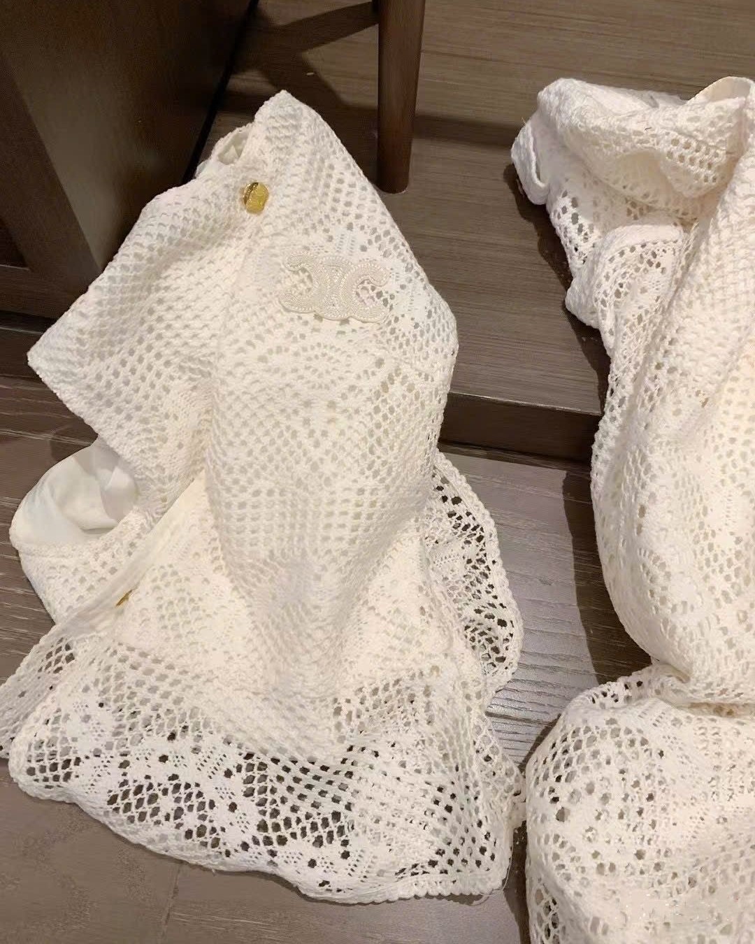 Set bộ áo quần Celine vải ren 5
