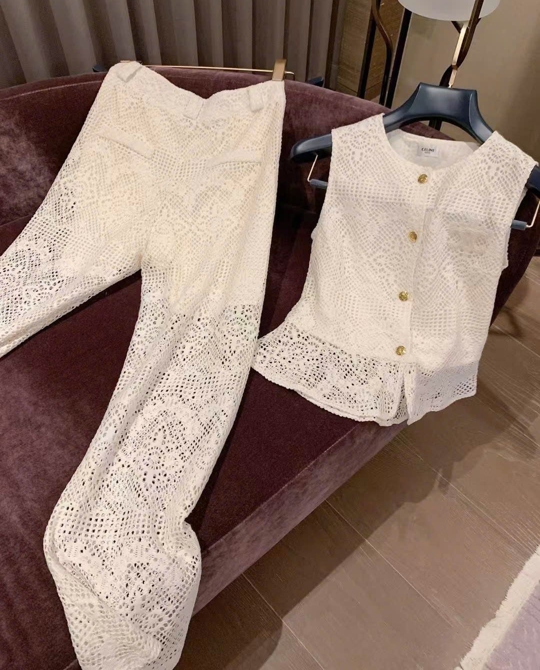 Set bộ áo quần Celine vải ren 6
