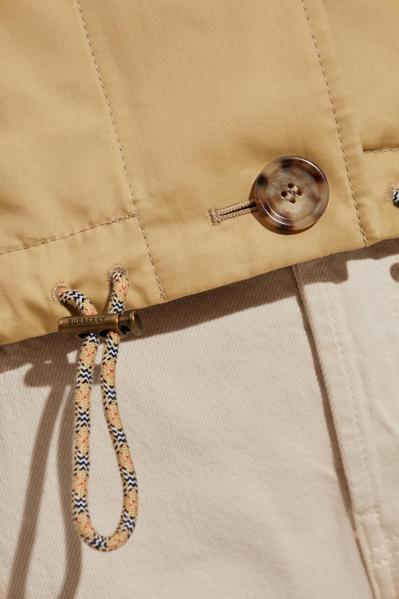 Áo khoác Burberry Parka Gabardine ngắn 7