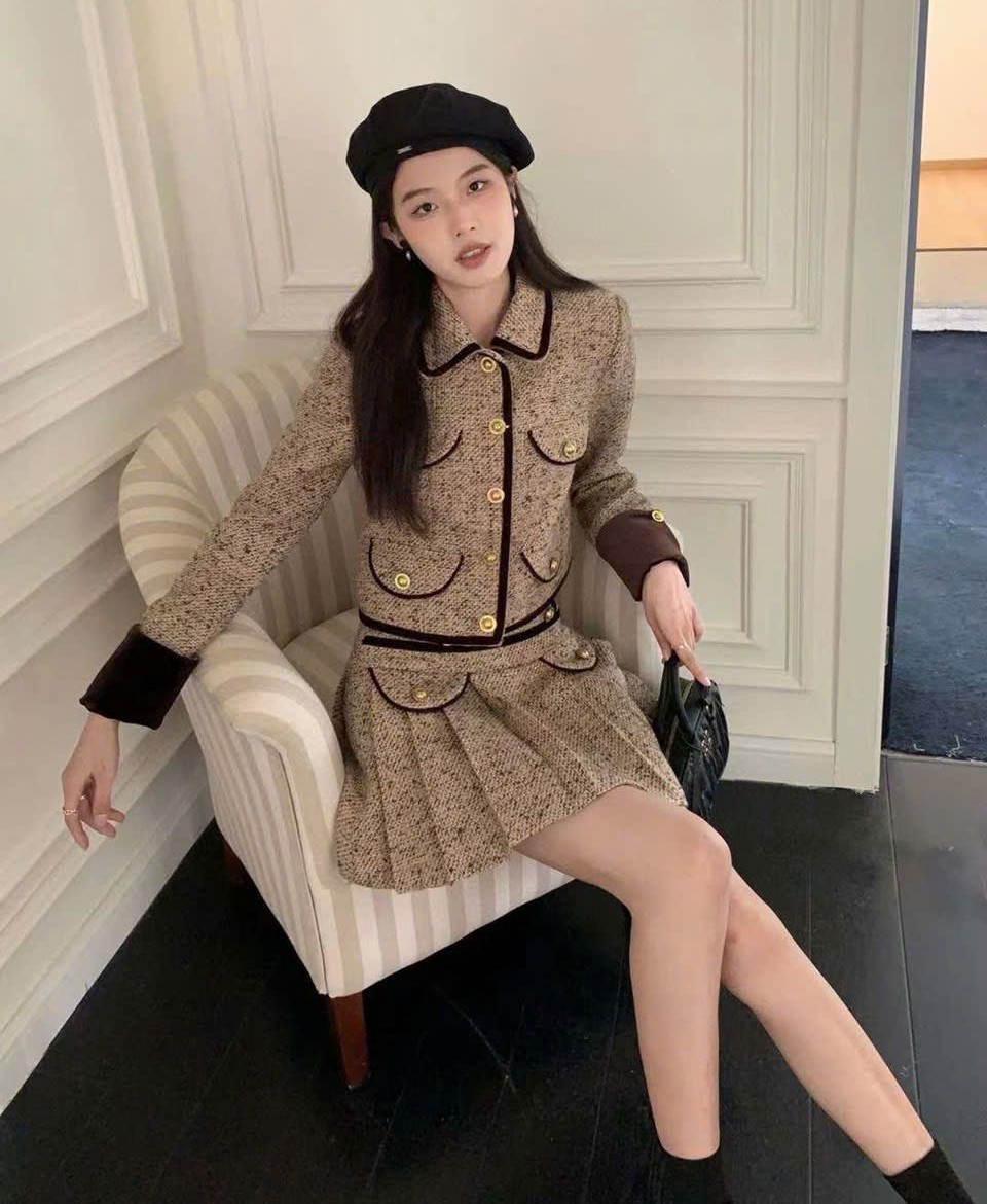 Set váy áo dạ tweed Celine 5