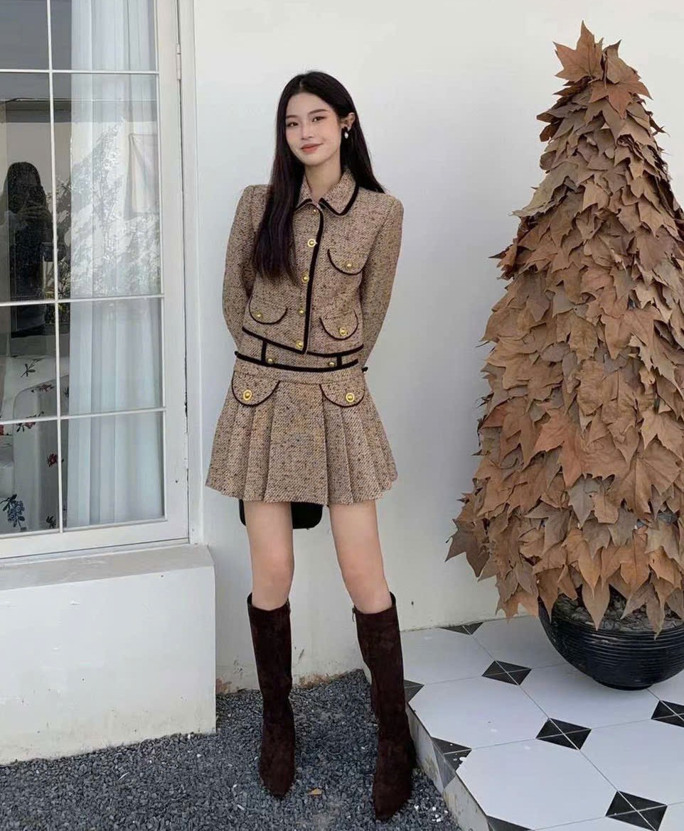 Set váy áo dạ tweed Celine 6