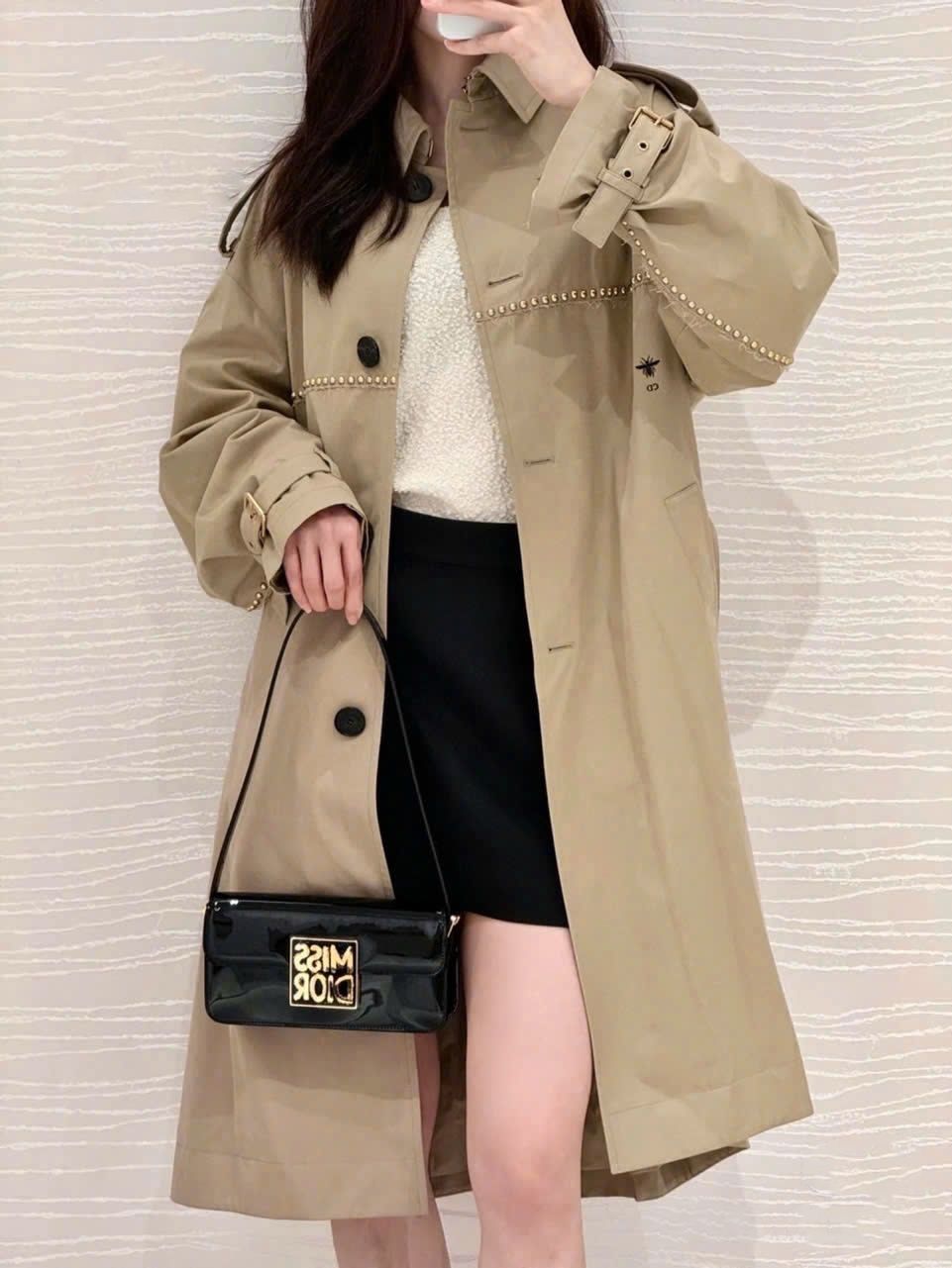 Áo khoác Dior Embroidered Trench Coat Beige Cotton Gabardine and Gold-Finish Studs 2