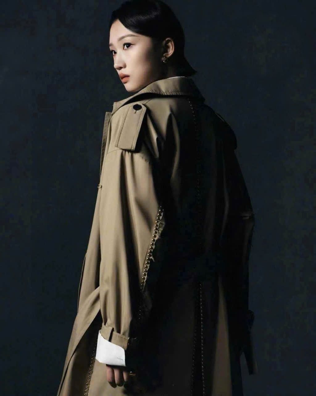 Áo khoác Dior Embroidered Trench Coat Beige Cotton Gabardine and Gold-Finish Studs 12