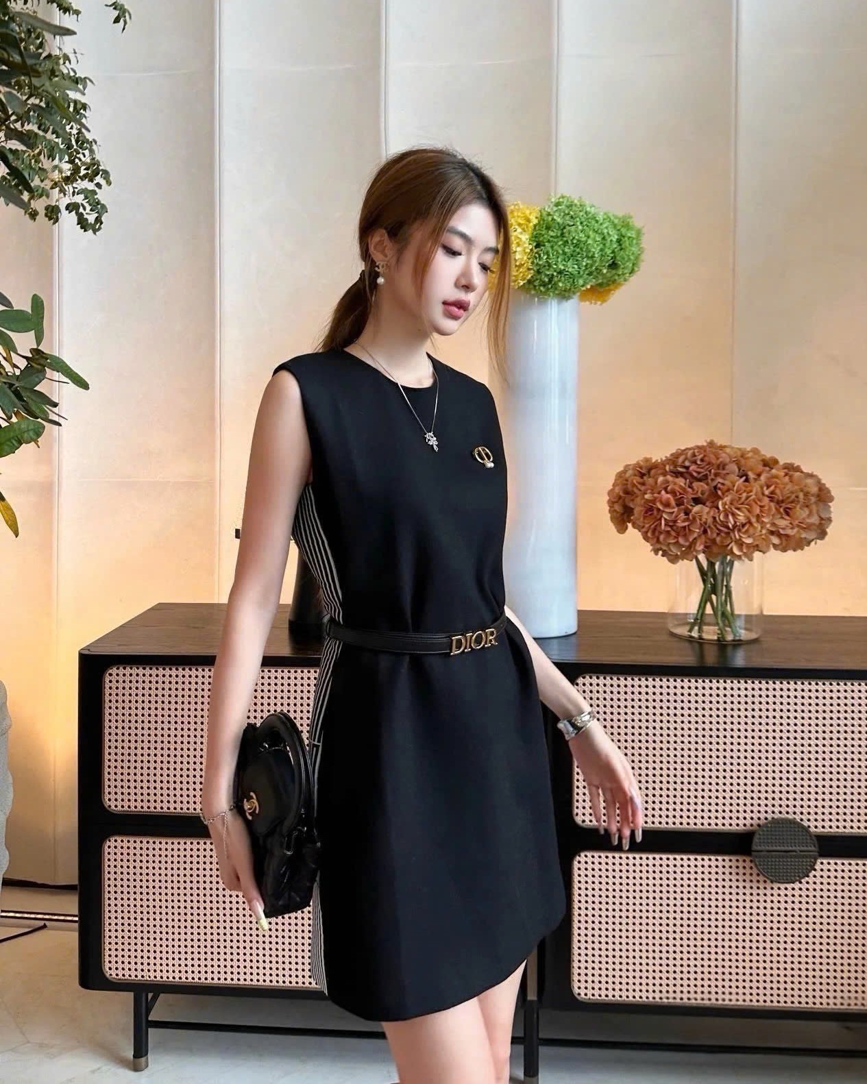 Áo đầm sát nách nữ Dior đen xám 6