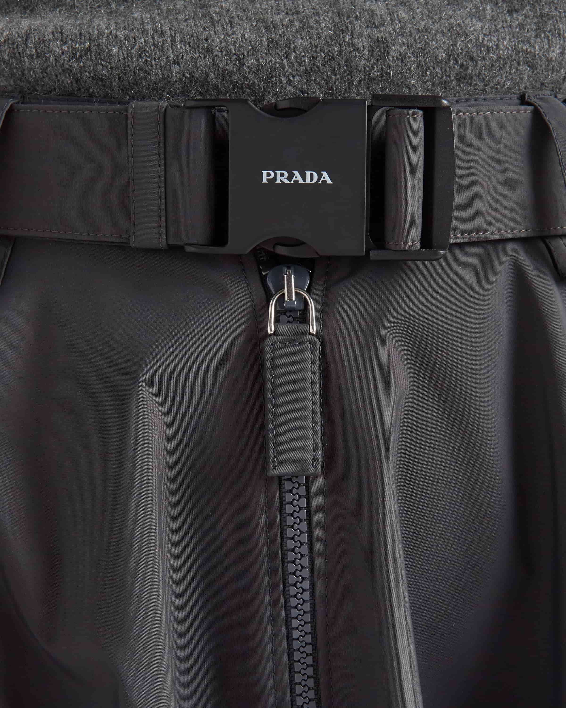 Váy dài Prada Technical Fabric Midi-Skirt 2