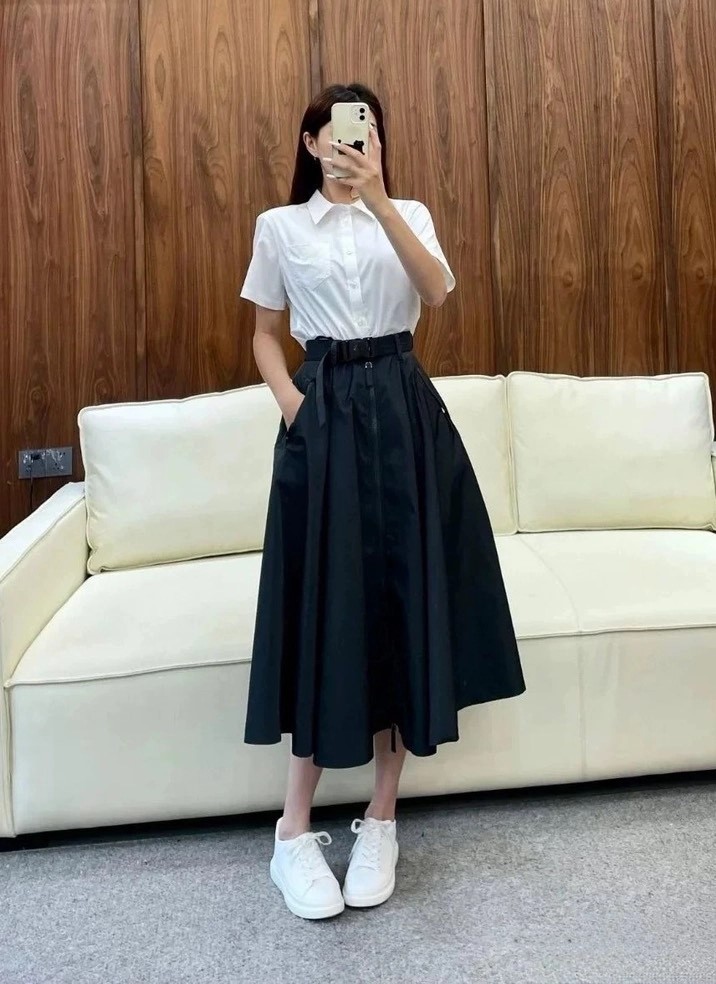 Váy dài Prada Technical Fabric Midi-Skirt 10
