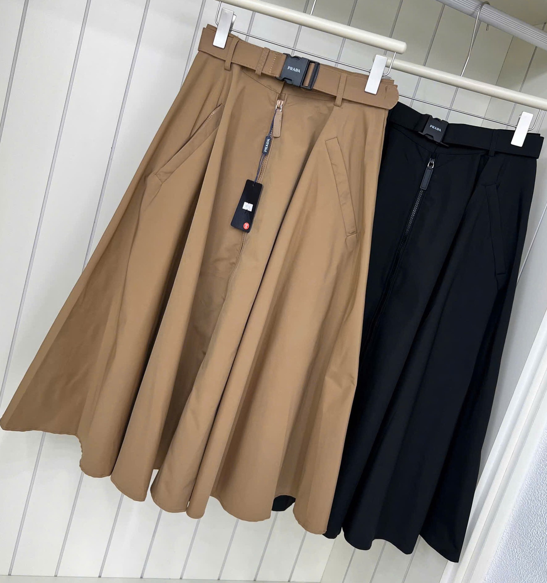 Váy dài Prada Technical Fabric Midi-Skirt 12