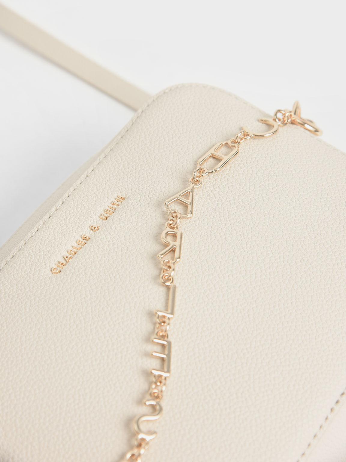 TÚI ĐEO CHÉO CNK CHAIN LINK BOXY CLUTCH 19