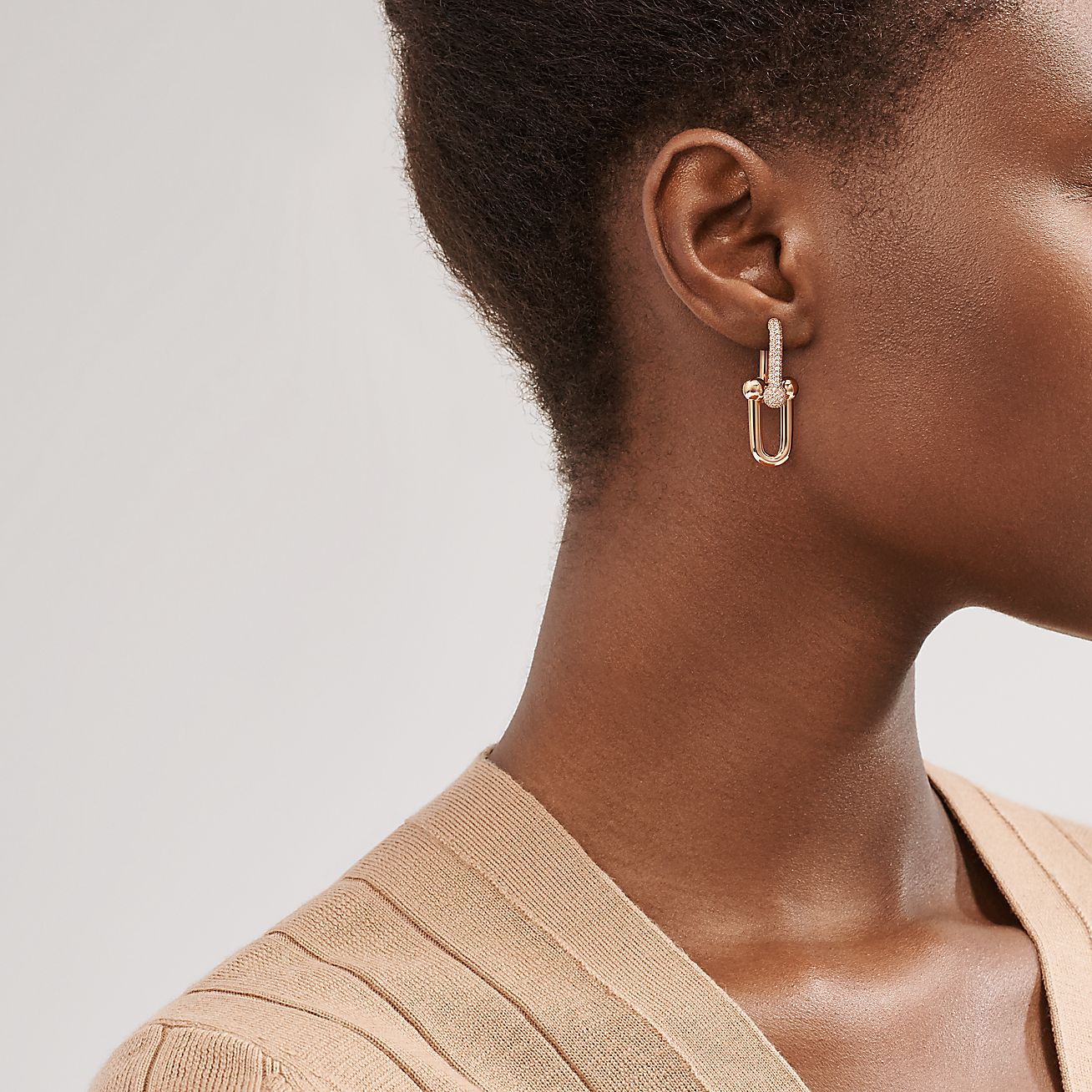 Hoa tai Tiffany & Co Large Link Earrings in Rose Gold with Pavé Diamonds 2