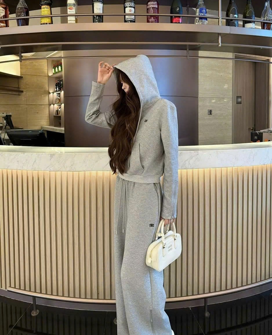 Set áo quần dài xám đen Celine 3
