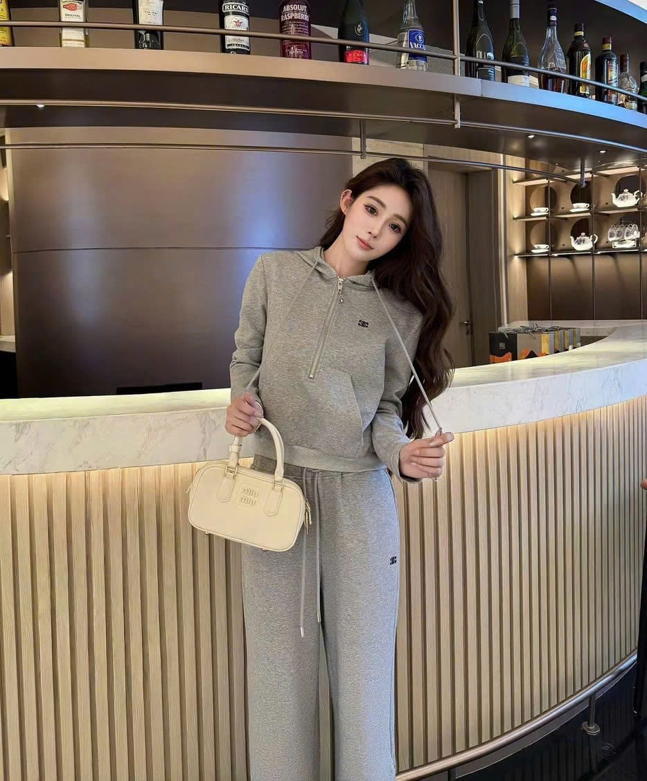 Set áo quần dài xám đen Celine 7