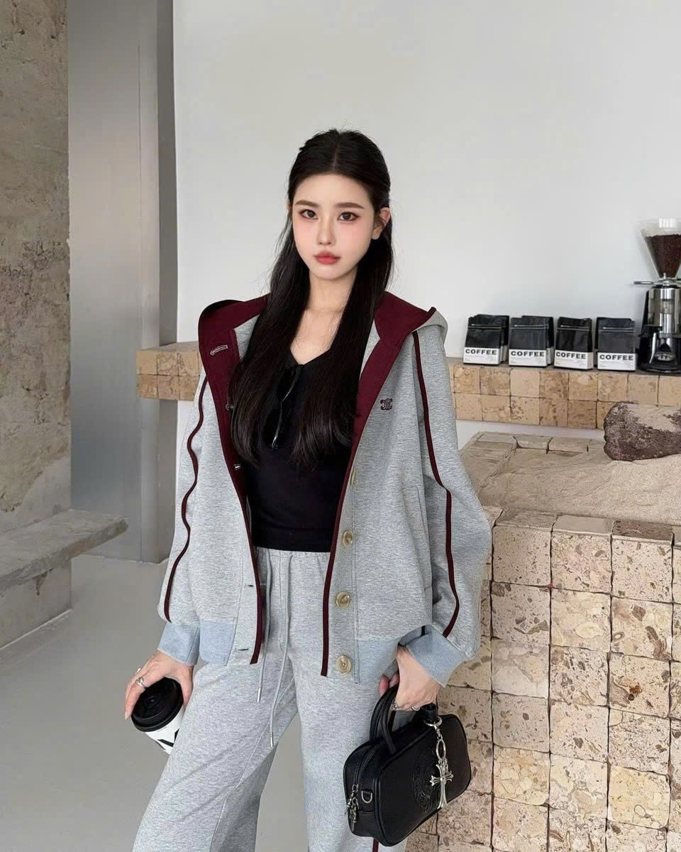 Set áo khoác có nón quần dài suông Celine 2