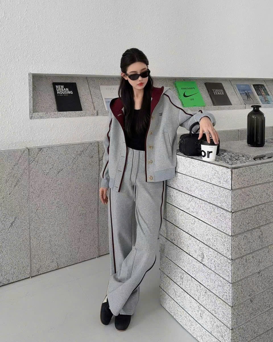 Set áo khoác có nón quần dài suông Celine 3