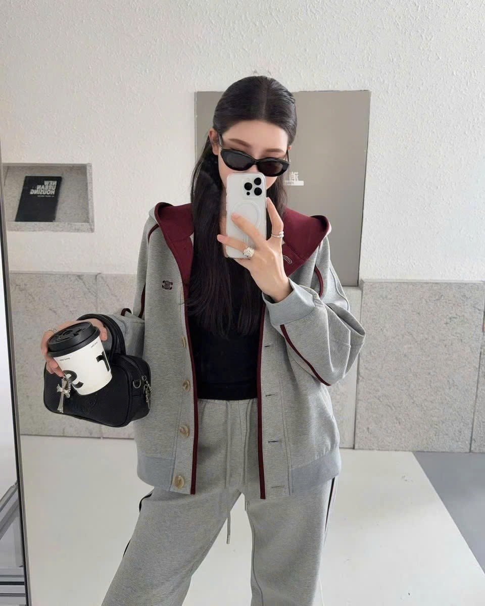 Set áo khoác có nón quần dài suông Celine 7