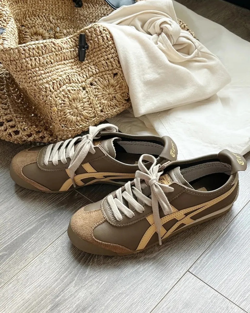 Giày Onitsuka Tiger Mexico 66 Clay Canyon Paper 1183C102-203 2