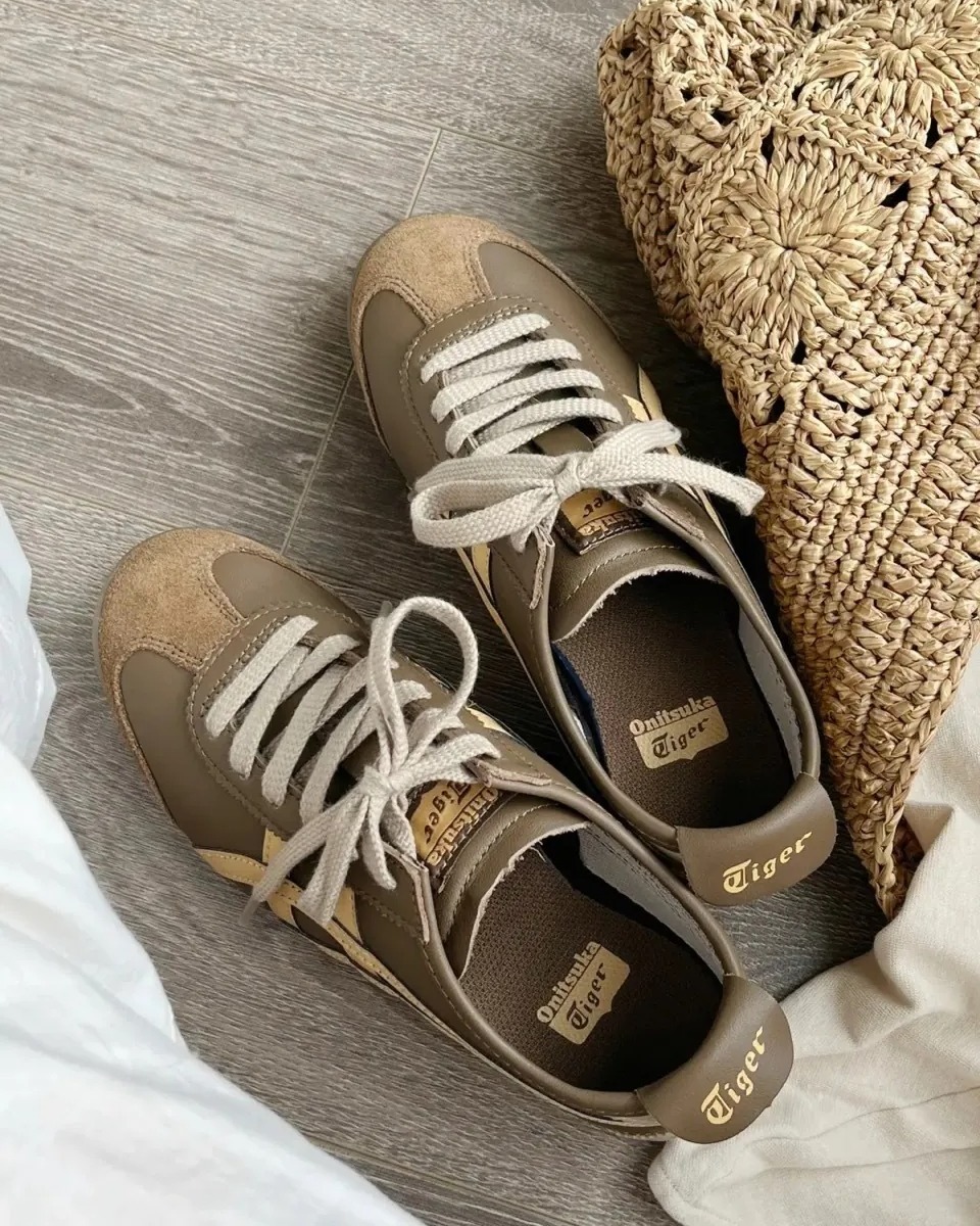Giày Onitsuka Tiger Mexico 66 Clay Canyon Paper 1183C102-203 12