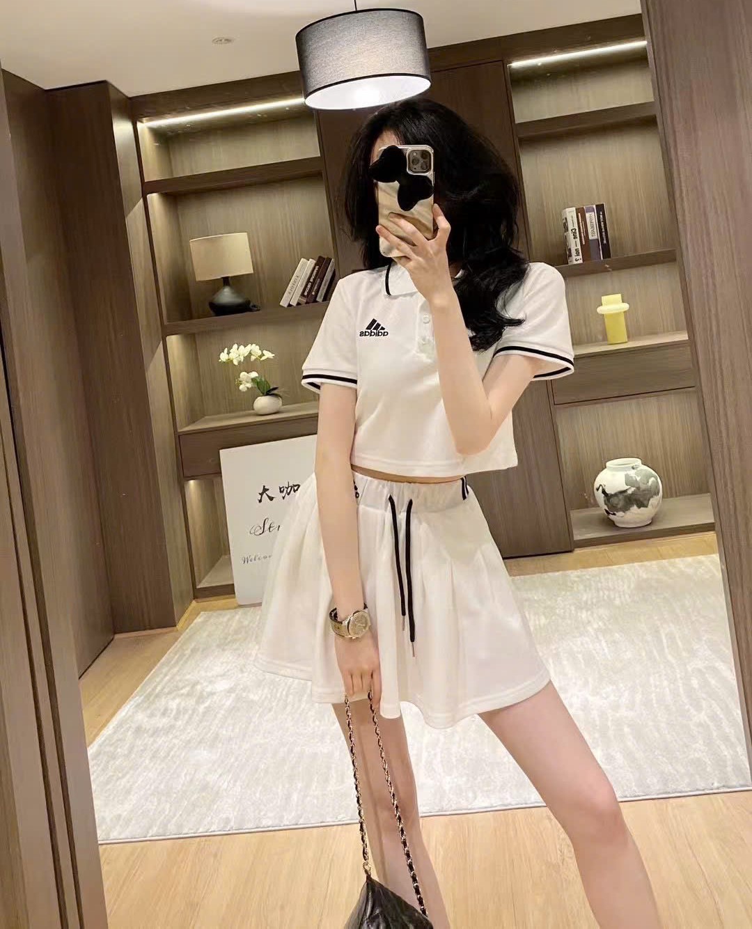 Set áo thun váy xếp ly trắng Adidas 3
