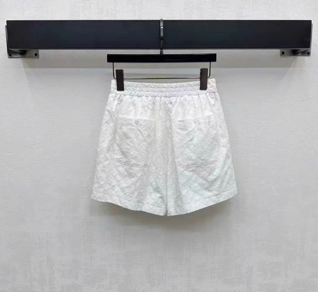 Set áo quần thun phối ren trắng LV 7