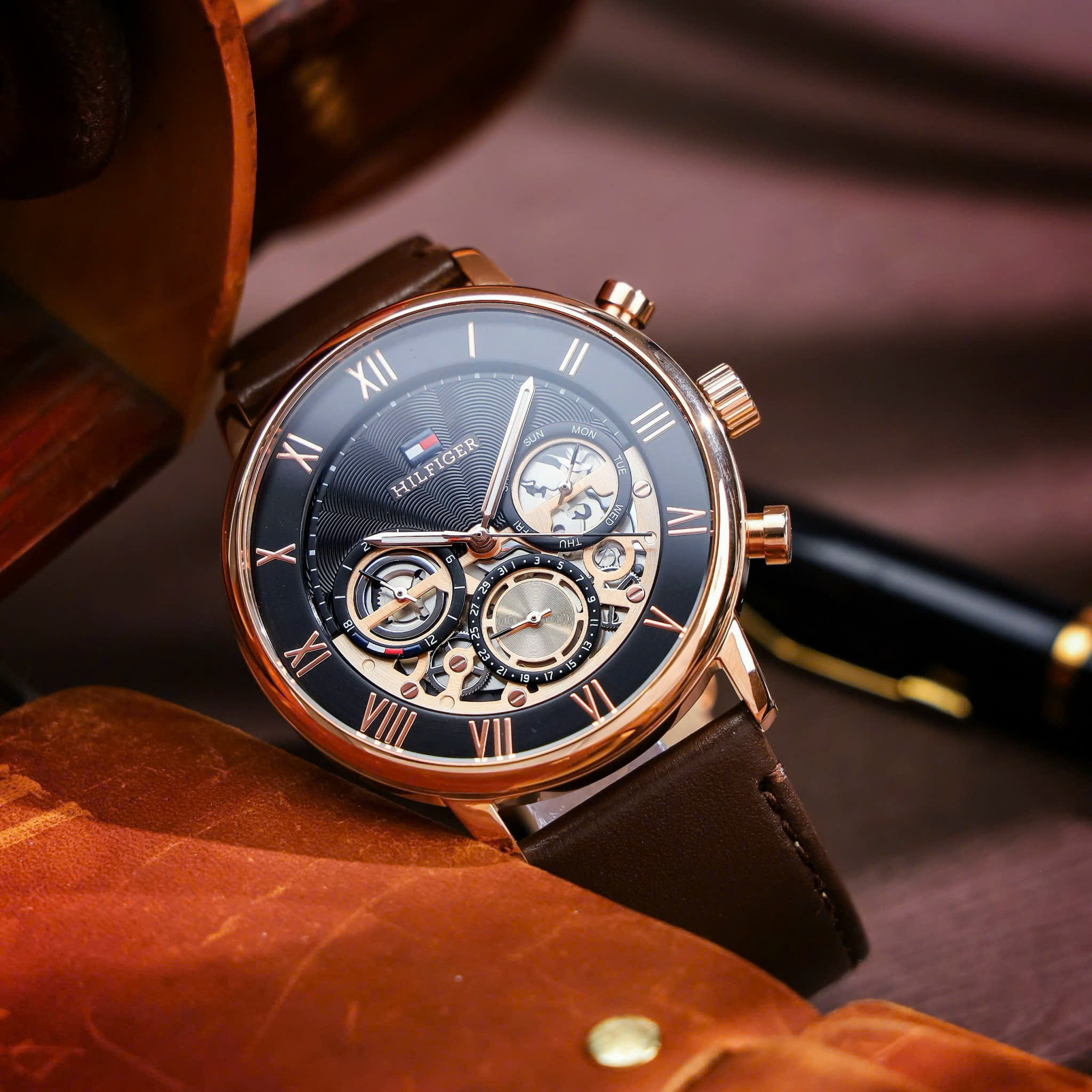 Đồng Hồ Nam Tommy Hilfiger Legend Brown TH1710566 3