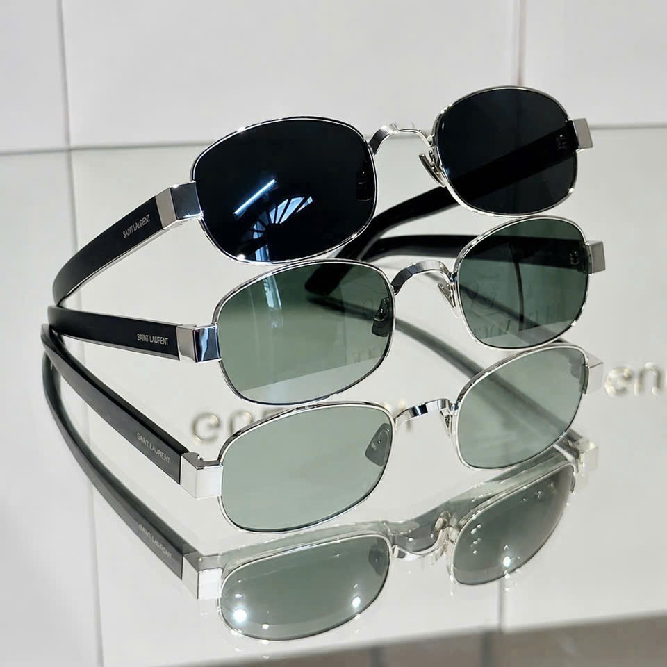 Kính Mát Yves Saint Laurent YSL Oval Sunglasses SL706 Black 12
