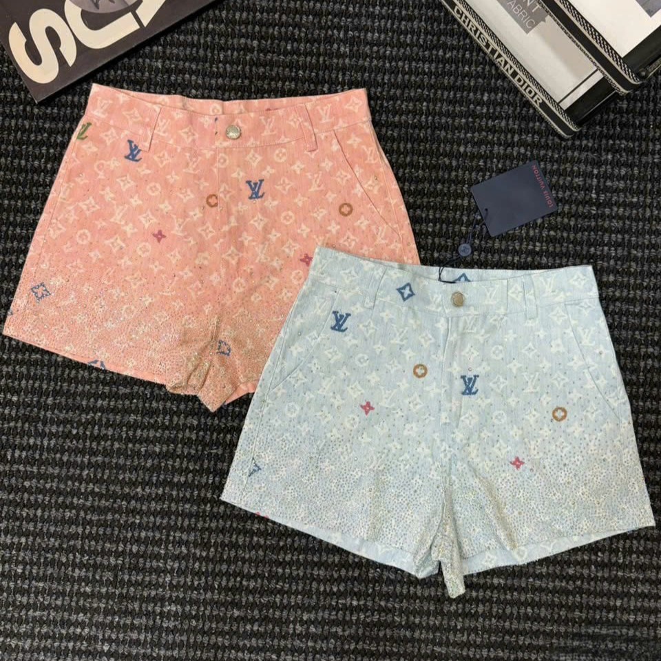 Quần short nữ LV màu cam và xanh dương lợt 1