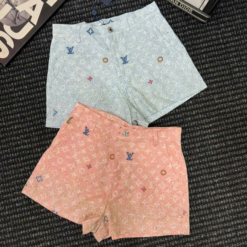 Quần short nữ LV màu cam và xanh dương lợt 8