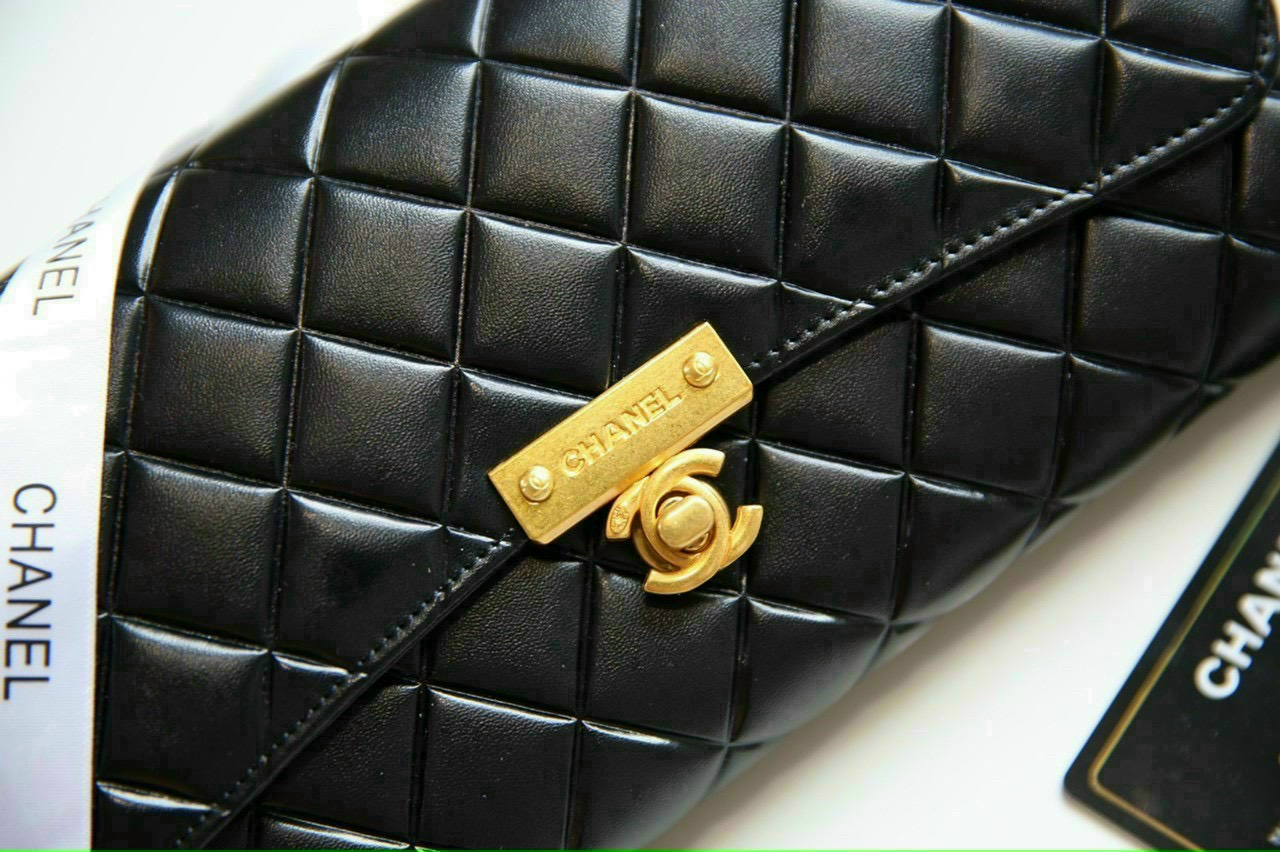 CHANEL  Bags  Chanel Clutch Bag Purse Top Handle Circle Gold Chain  Diamond Quilted Nwt In Box  Poshmark