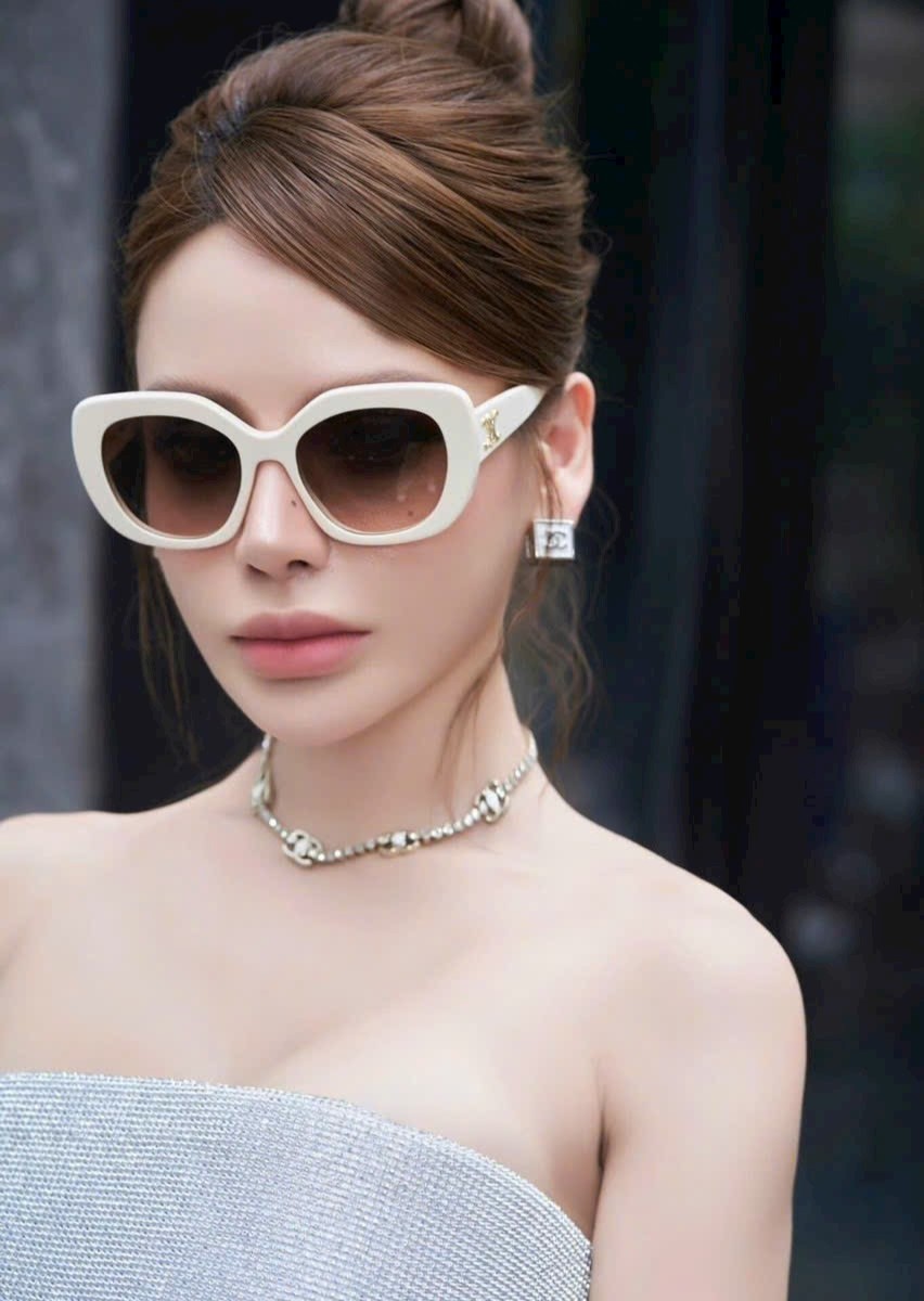 MẮT KÍNH NỮ CELINE TRIOMPHE 06 SUNGLASSES IN IVORY SQUARE ACETATE 5