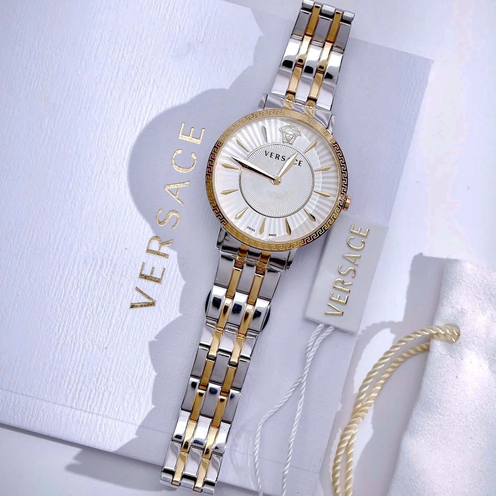 Đồng hồ nữ Versace V-Eternal Lady Watch VEJL00622 11