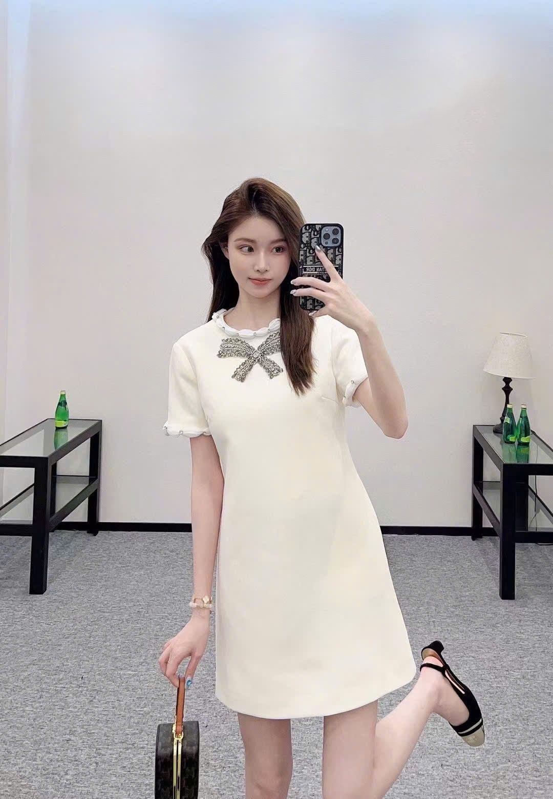 Đầm Valentino Embroidered Crepe Couture Short Dress Ivory 6