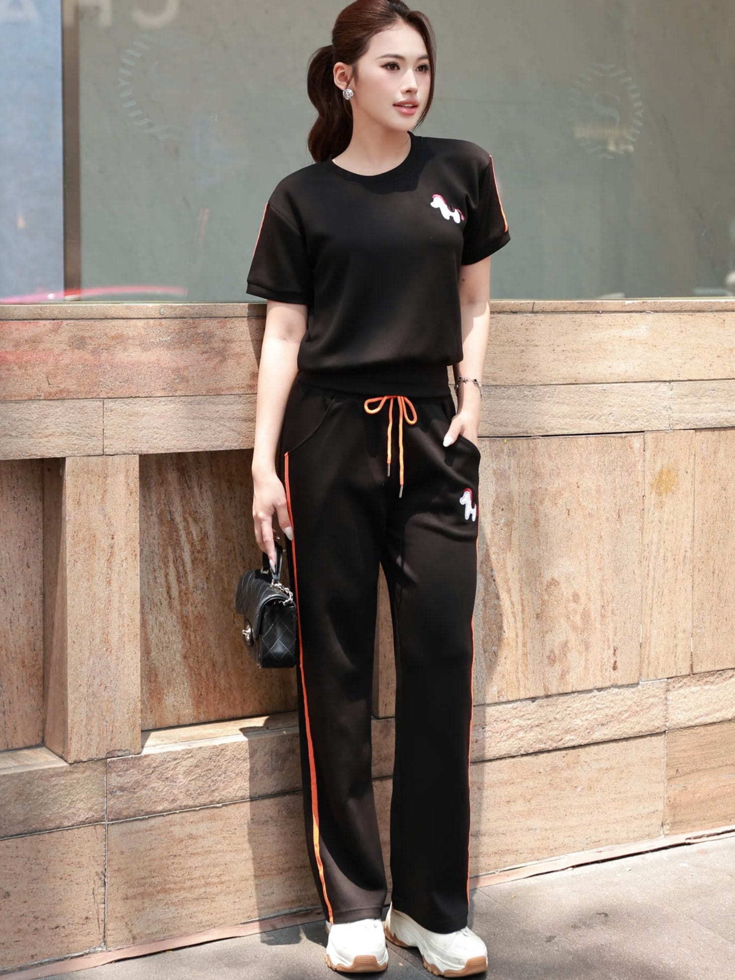 Set bộ thun áo ngắn quần dài trắng đen Hermes 1