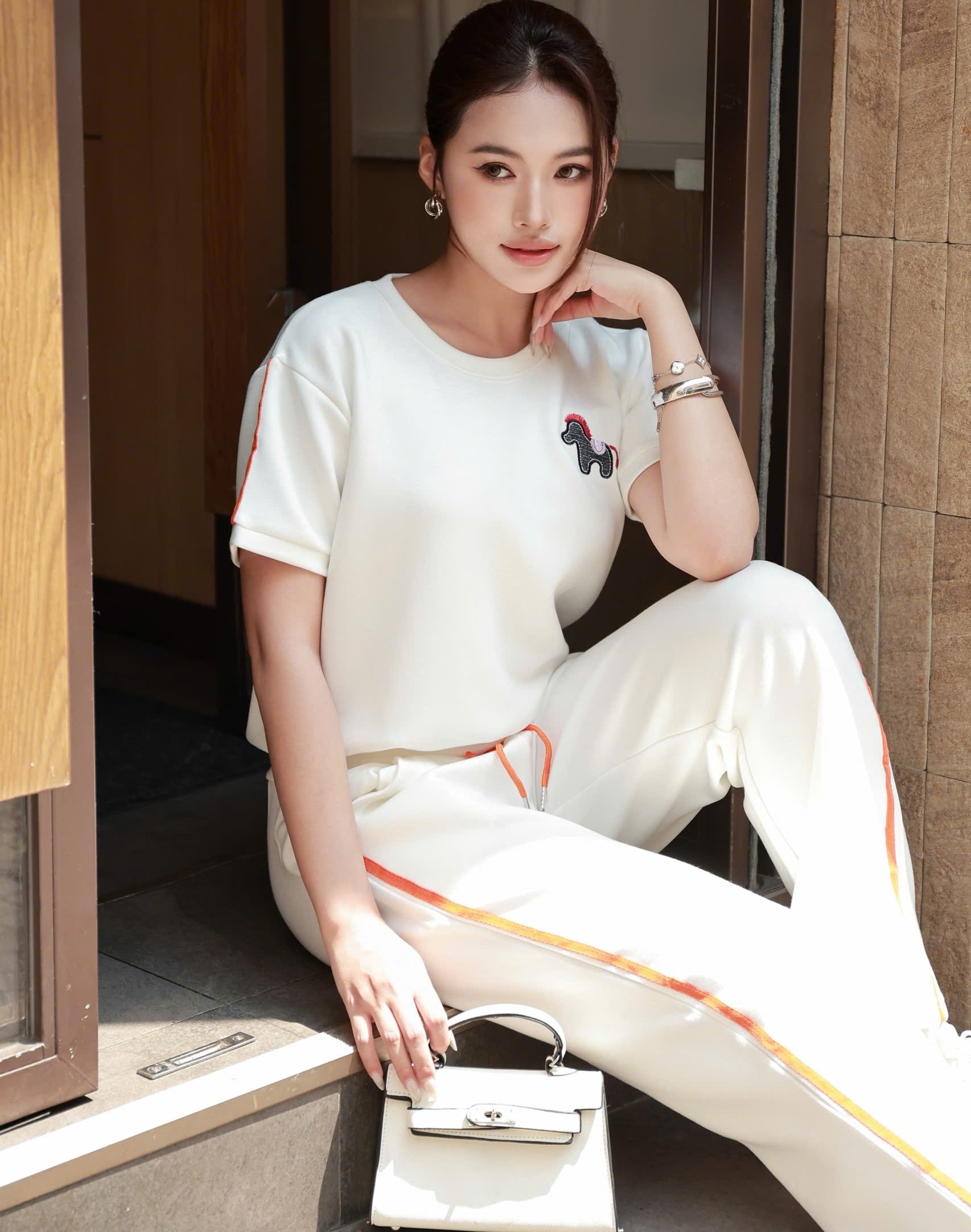 Set bộ thun áo ngắn quần dài trắng đen Hermes 11