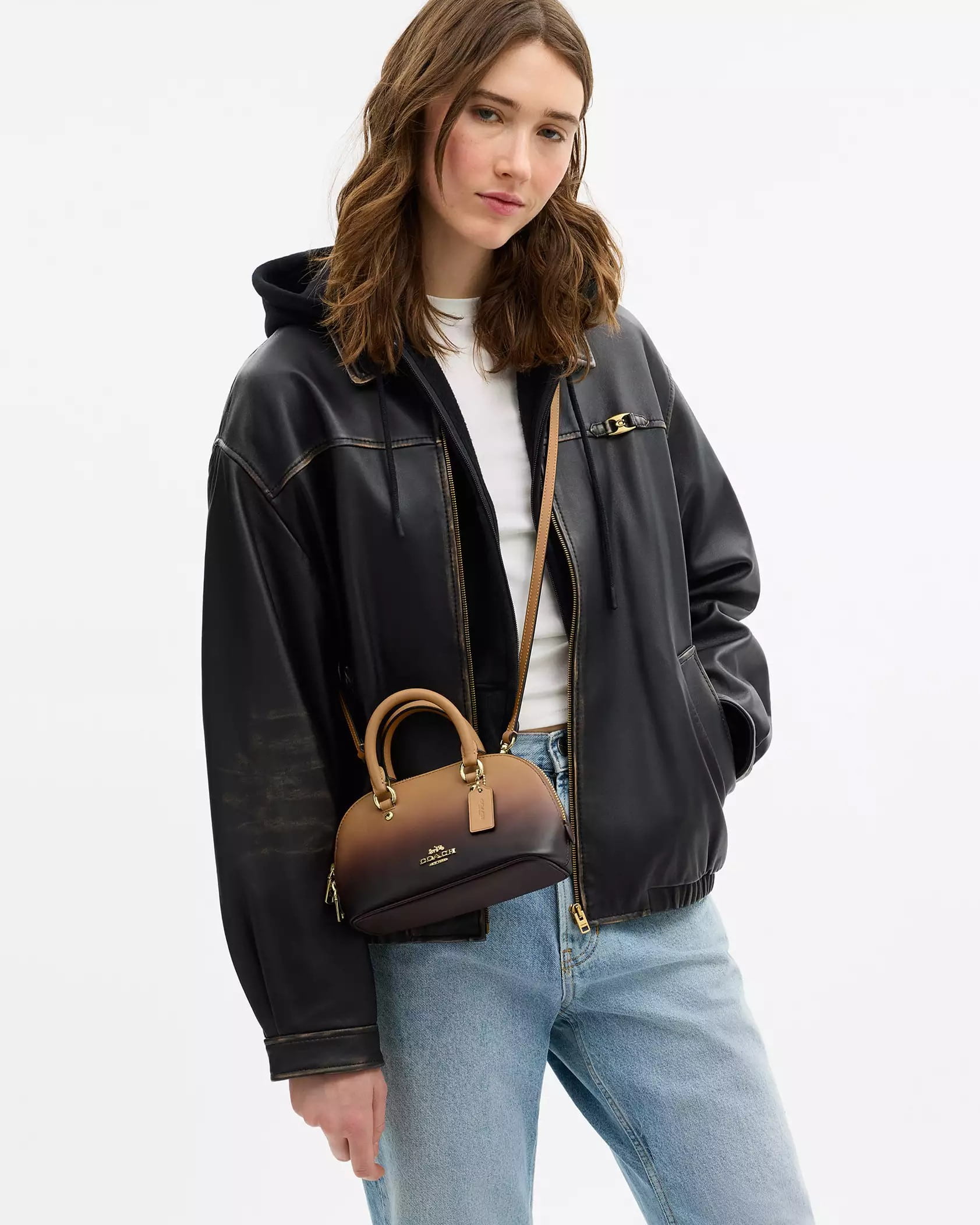 Túi Coach Hến Lara Mini Satchel Bag With Ombre Latte CEA00 9