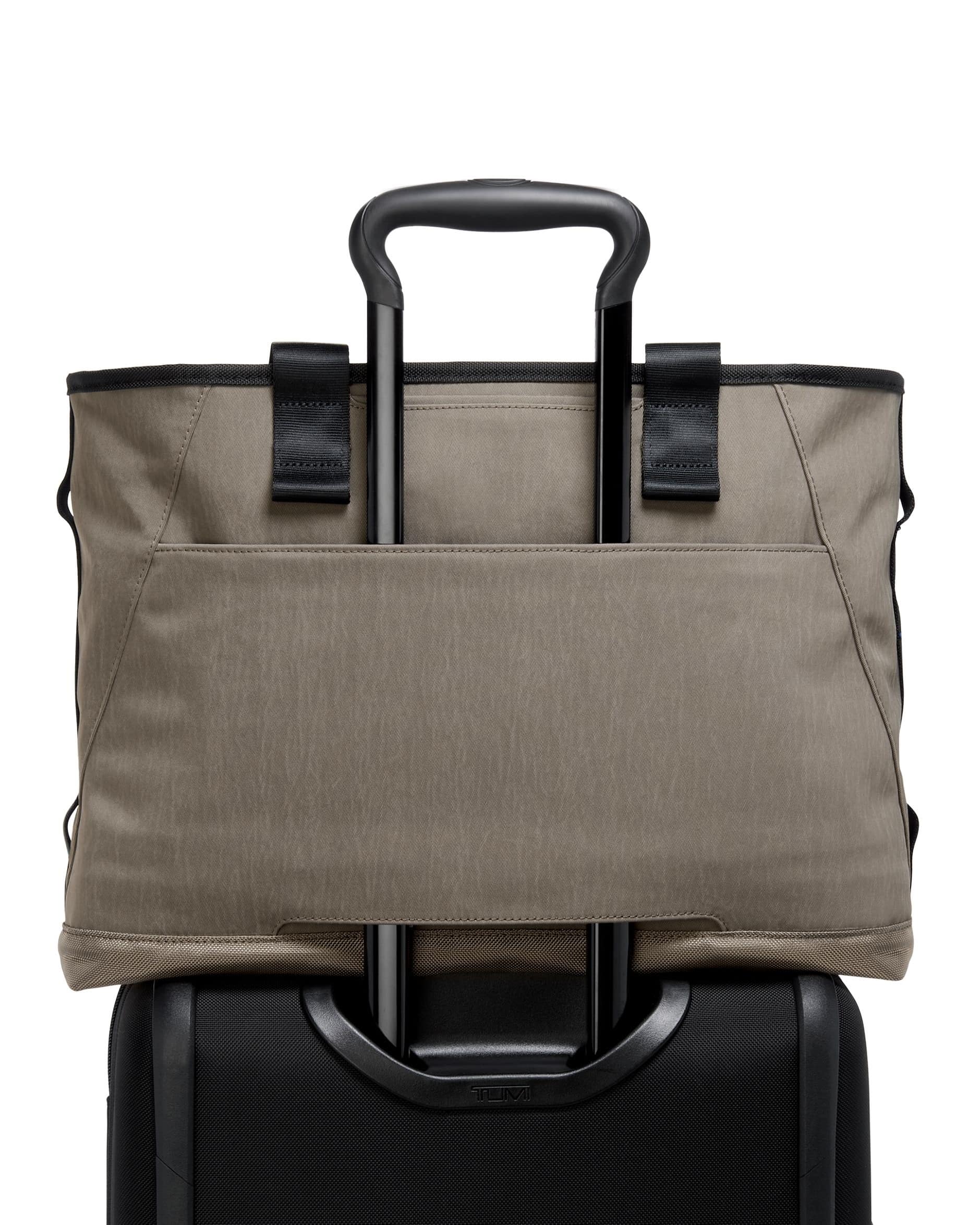 Túi Laptop Tumi Alpha Bravo Retreat Tote 2
