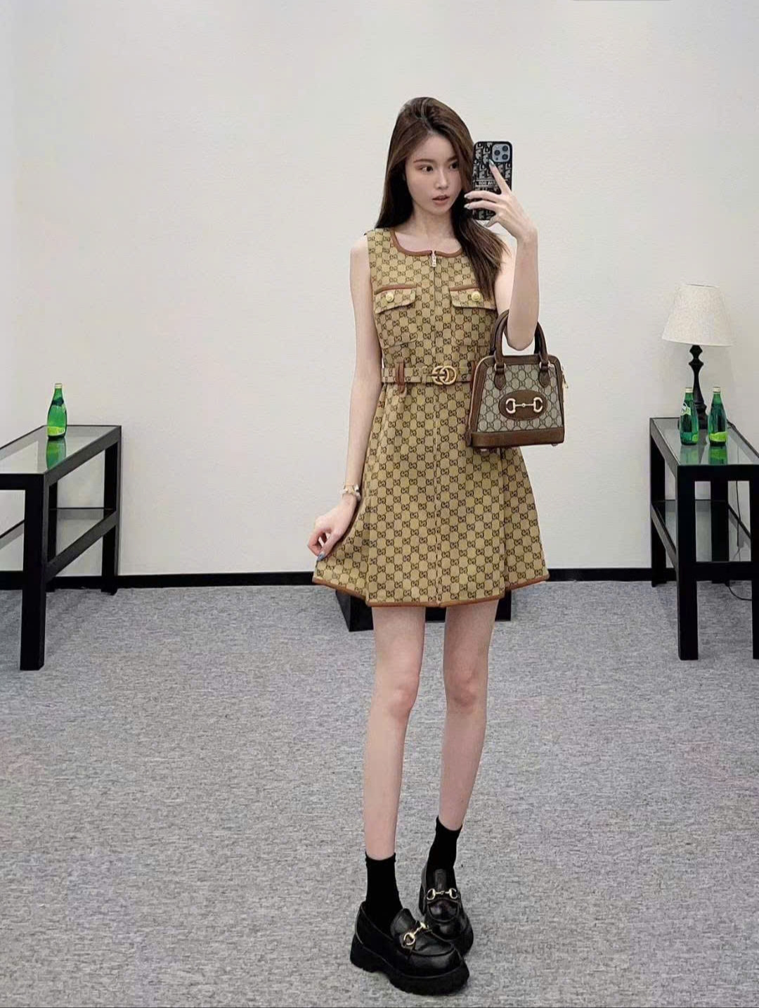 Đầm nữ Gucci kèm đai khuy khoá dập nổi logo 3