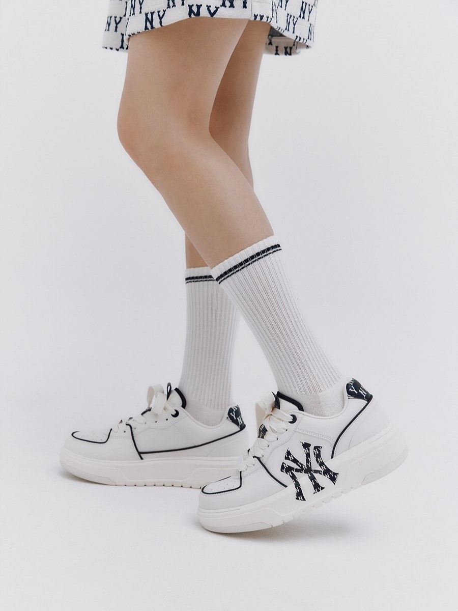 Giày thể thao MLB NY Chunky Liner Classic Monogram New York Yankees White 3ASXCLR3N-50WHS 10
