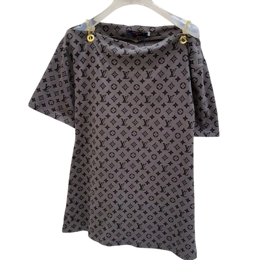 Áo thun nữ thời trang Louis Vuitton trễ vai 3