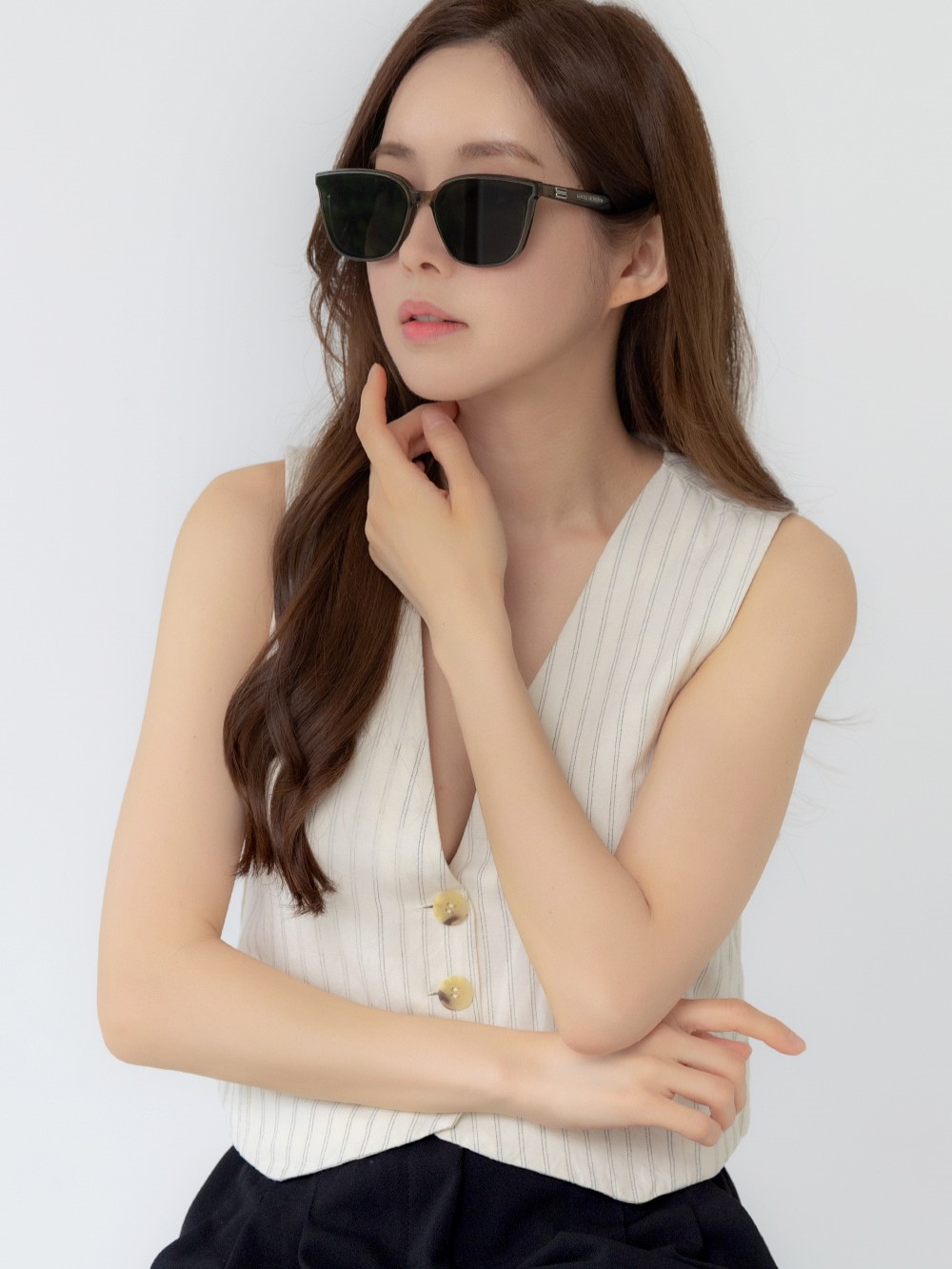 KÍNH MÁT GM GENTLE MONSTER PINO KC1 BLACK LENSES TRANSLUCENT KHAKI ACETATE FRAME 6