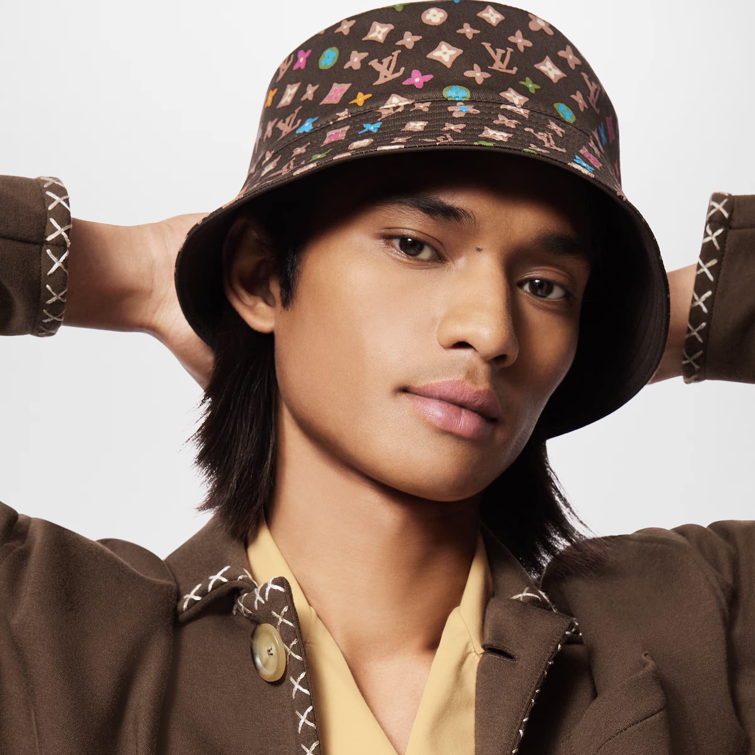 Mũ LV Hai Mặt Louis Vuitton Monogram Craggy Reversible Bucket Hat 3