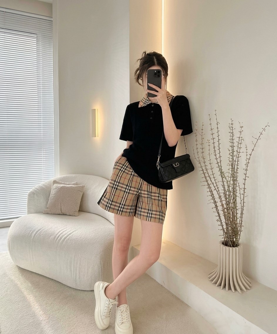 Set áo thun đen trắng quần vải ngắn Burberry 11