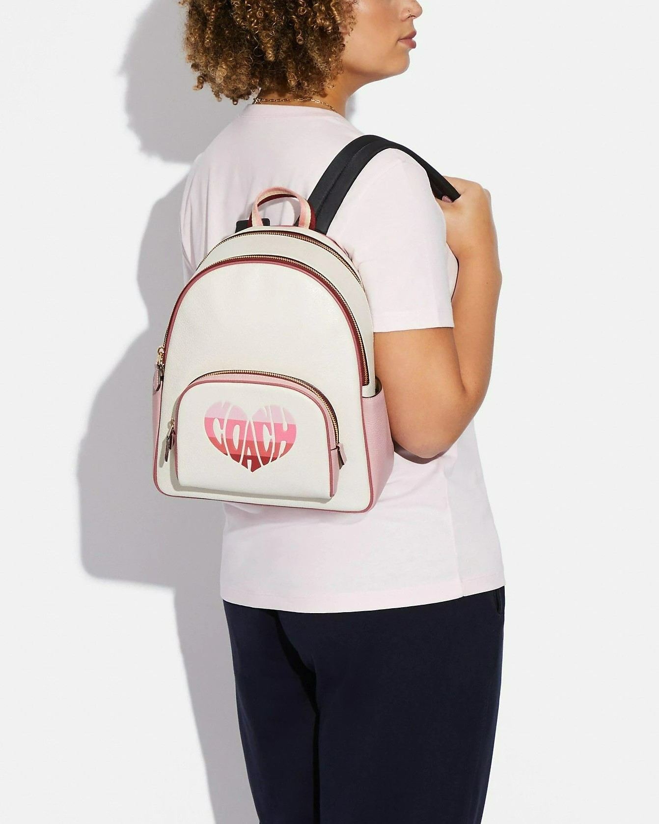 BALO NỮ COACH COURT BACKPACK WITH STRIPE HEART MOTIF 3