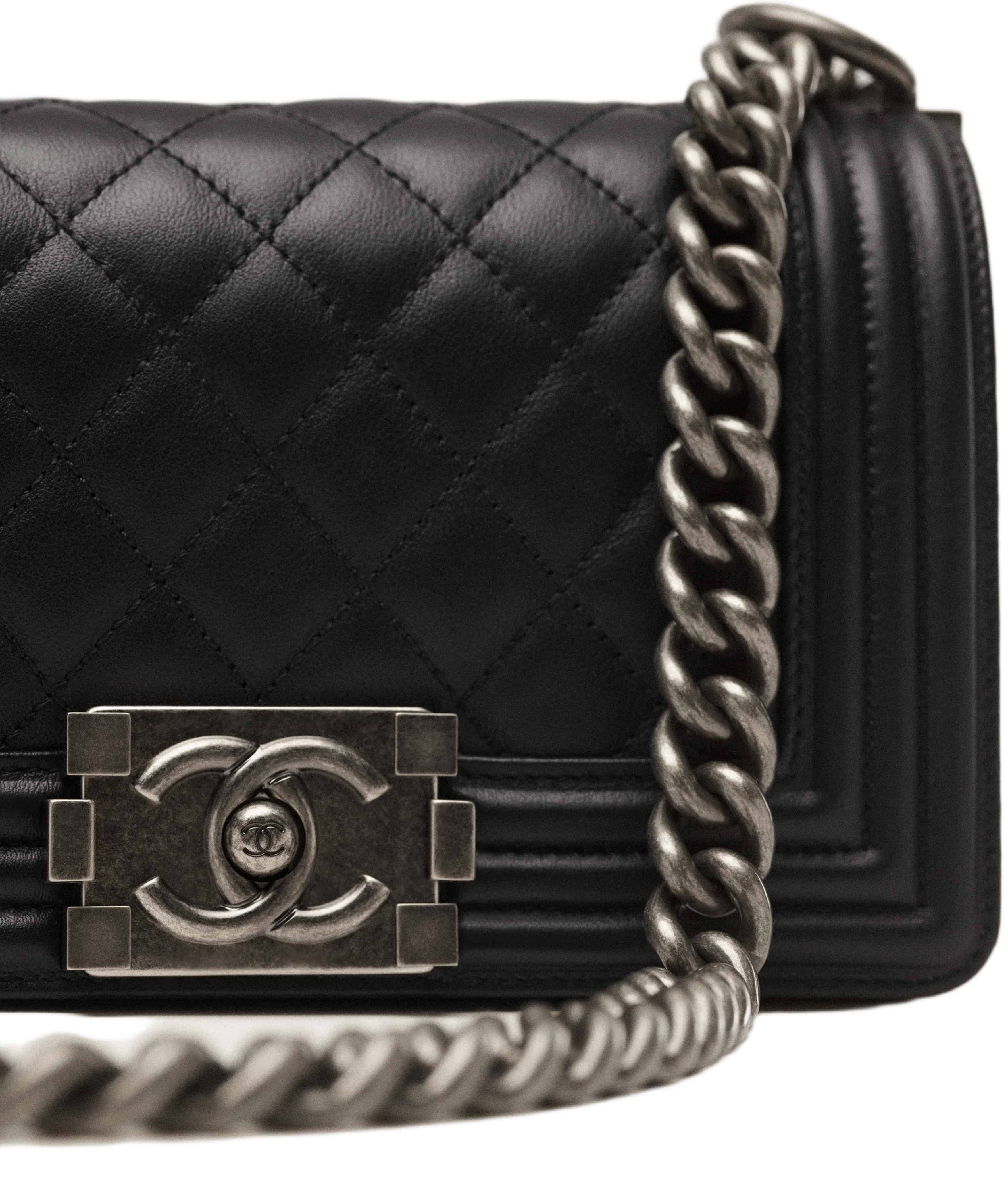 Túi Chanel Small Boy Calfskin Ruthenium-Finish Metal Black 5