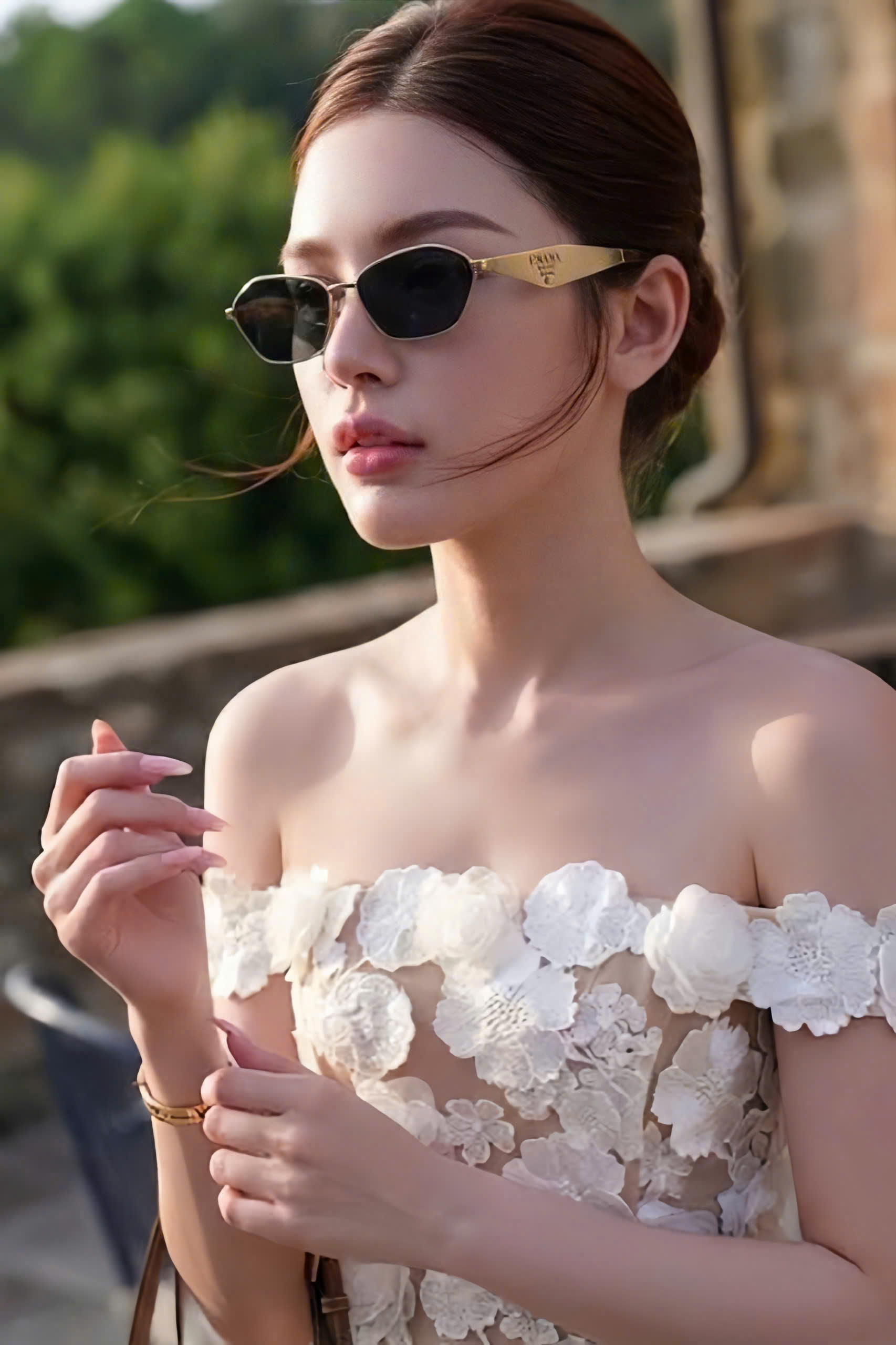Kính Prada Eyewear Sunglasses With Geometric Frames SPRD50 8