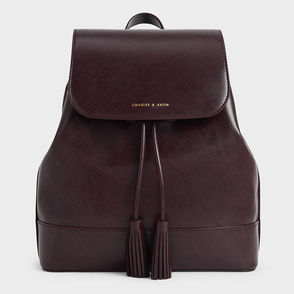 BALO CHARLES & KEITH GENEVIEVE TWO-TONE TEXTURED TASSEL BACKPACK | BALO CNK NẤP GẬP 15