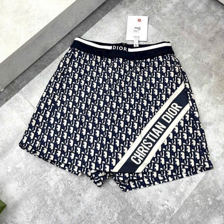 Quần giả váy thời trang Dior 9