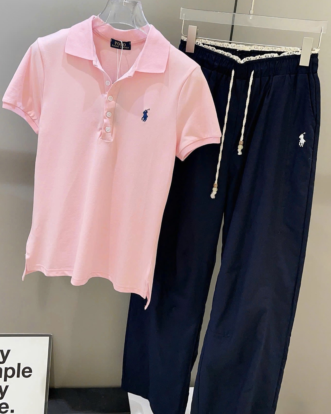 Set áo hồng tay ngắn quần dài nữ Polo 9